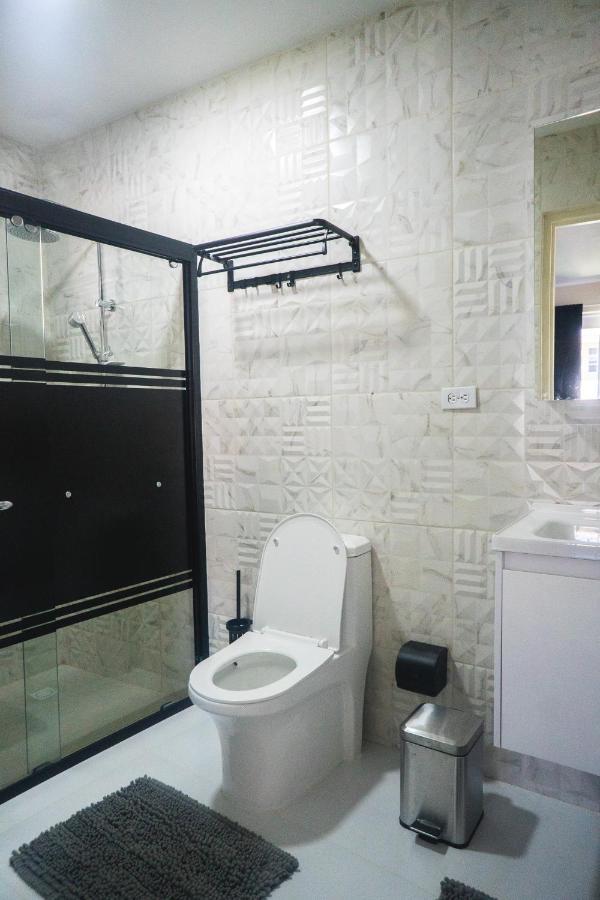Pavia'S Centerpoint Oasis Appartement Oranjestad Buitenkant foto